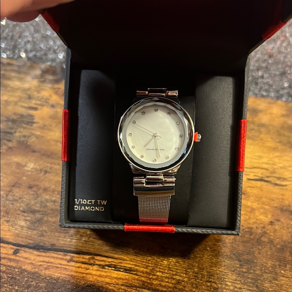 American Exchange Silver Watch with Mesh Strap